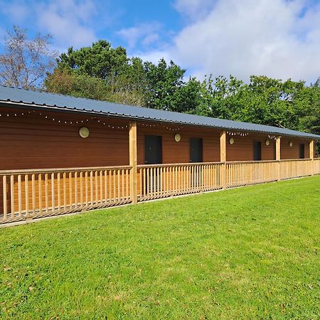 Hotel Celtic Minor Stables Swansea Zewnętrze zdjęcie